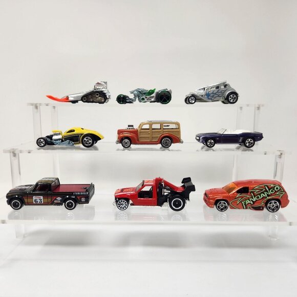 Lot of (9) Hot Wheels Diecast Cars 1996-2022 1/64 (g2) - Picture 1 of 11